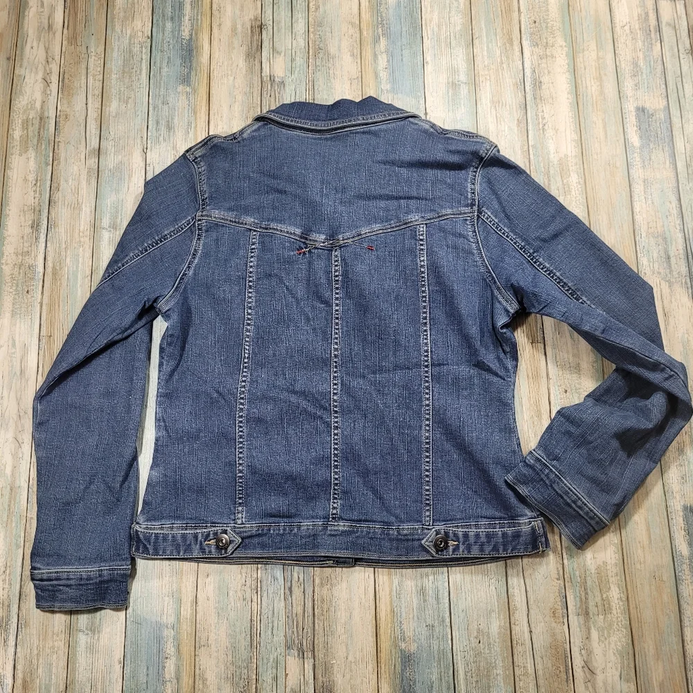 Wrangler Authentic Denim Jacket. - Picture 2 of 9